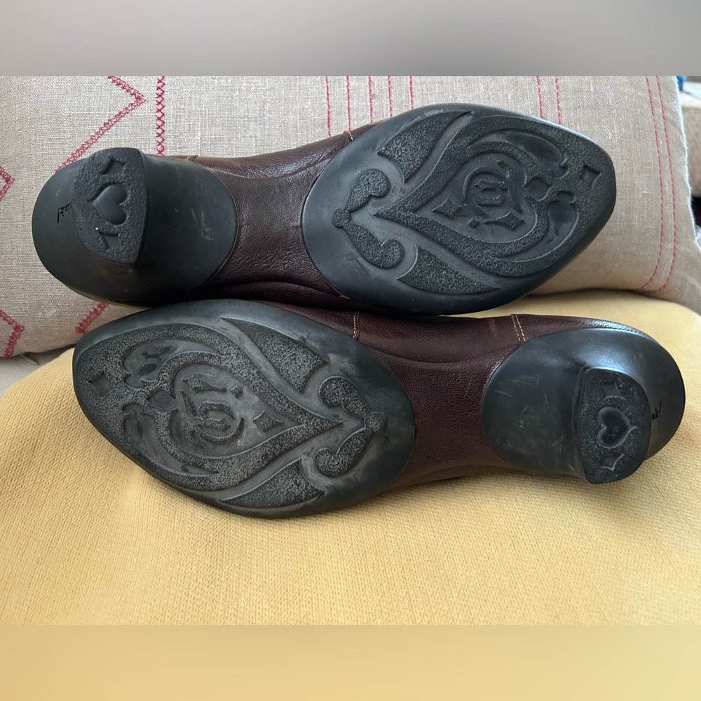 Brown Leather Women's Shoes - Picture 4 of 6